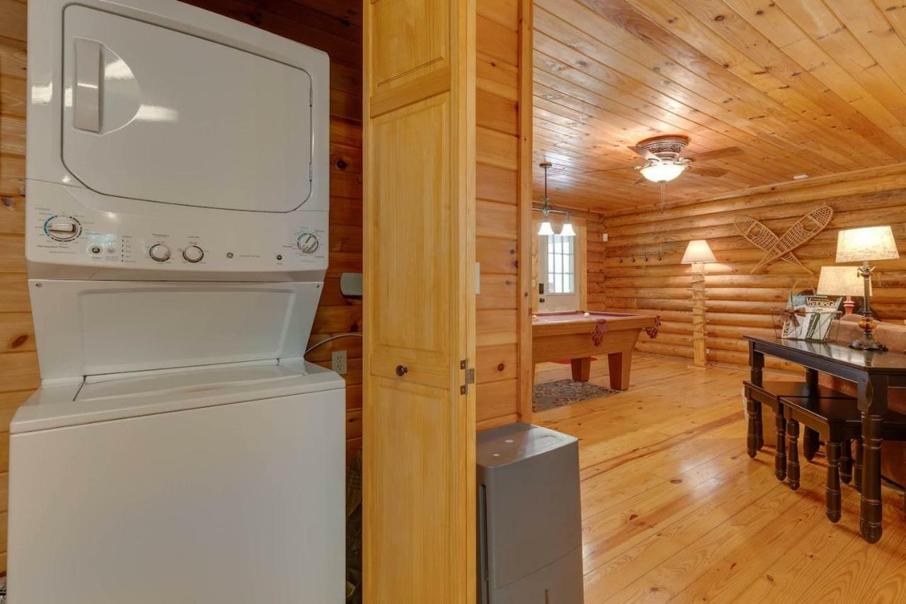 Vila Log Cabin! 1Mile From The Action! Private Lane! Hot Tub! Pool Table! Pigeon Forge Exteriér fotografie